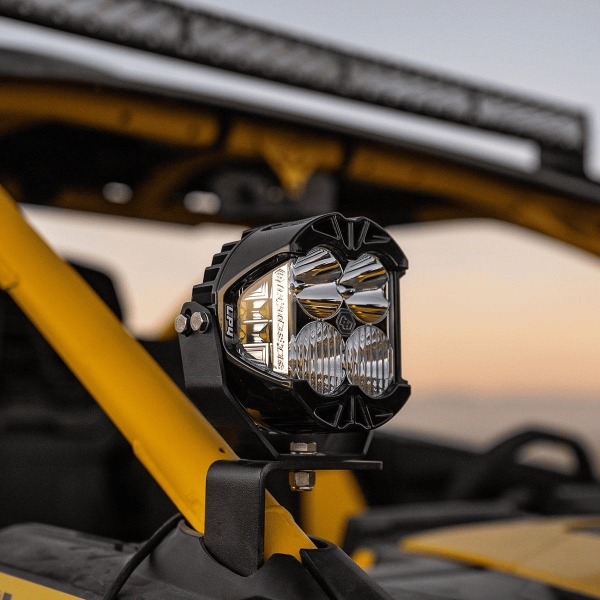 Kit de faros LP4 PRO (driving/combo) para postes maverick r  Baja Designs - Imagen 2
